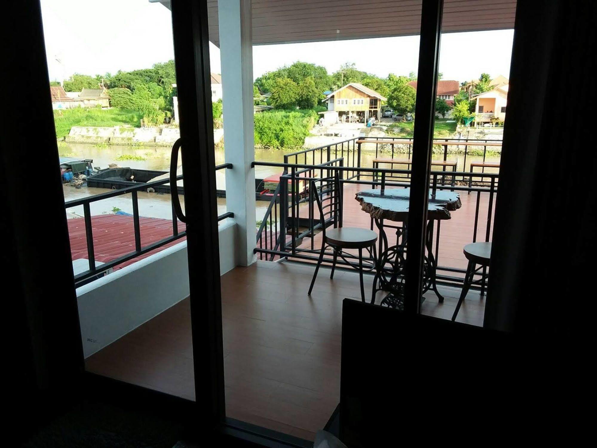 Baan Keang Chon Ayutthaya บ้านเคียงชล อยุธยา Bagian luar foto